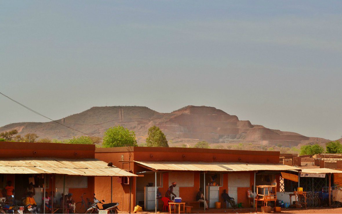 Amara-Mining-from-Tapre-Burkina-Faso-oxfam.jpg