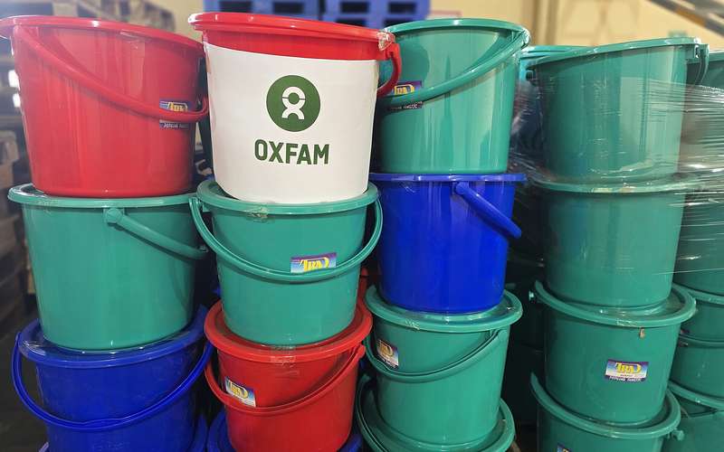 Oxfam is providing buckets for storing clean water, along with hygiene items to people affected by the 7.7 magnitude earthquake in Myanmar. These hygiene kits contain bath soap and laundry soap, toothbrushes and toothpaste, shampoo, towels, and other basi