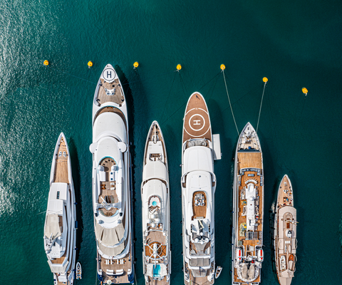 Yachts-square