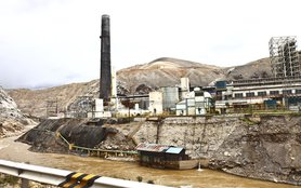metal-smelter-Peru-2012