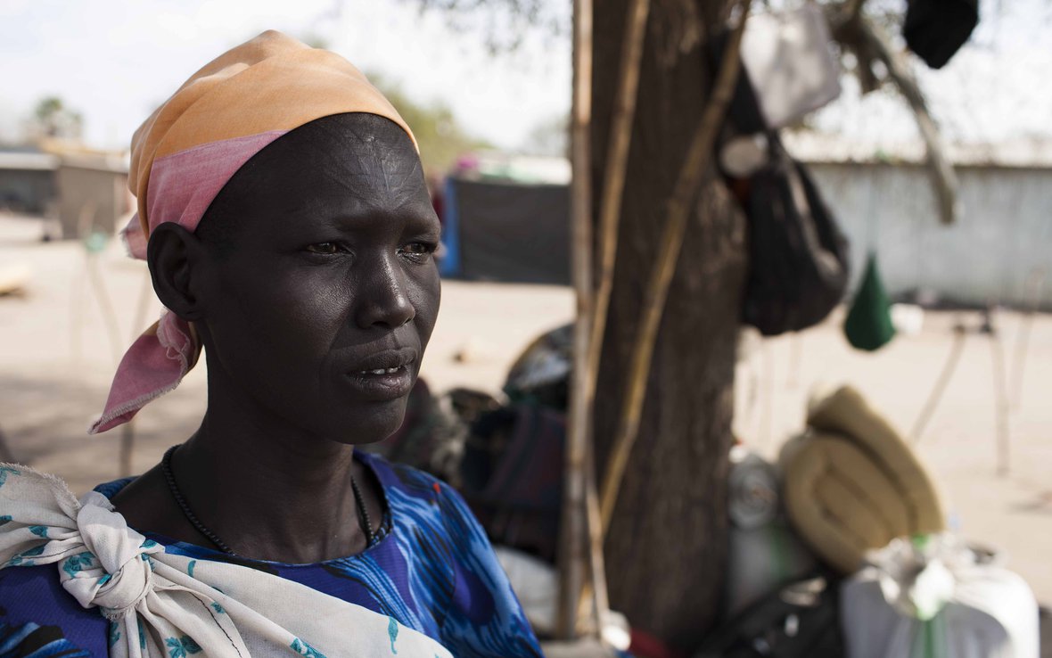south-sudan-woman-OGB_85519.jpg